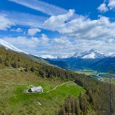 Alp Es-Cha Dadour Bed & Breakfast Madulain Екстериор снимка